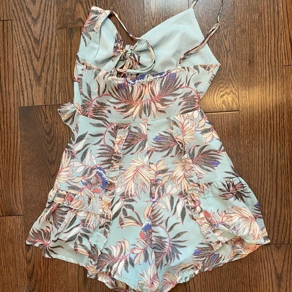 Romper - Picture 3 of 3